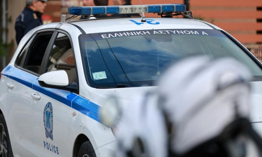 Αργυρούπολη: Συνελήφθη 59χρονος που απείλησε με τσεκούρι άλλον οδηγό