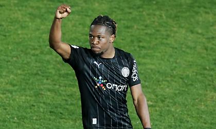 Επιστρέφει στον ΟΦΗ ο Ισέκα