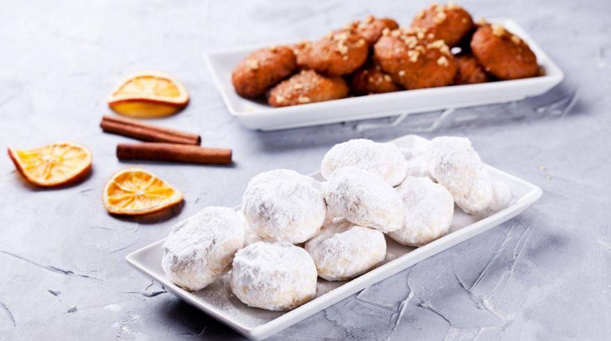 Θες κουραμπιέ ή μελομακάρονο; 14 συνταγές που σε βάζουν σε γιορτινό δίλημμα