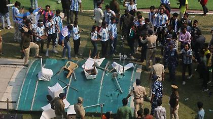 Χαμός στην Ινδία με την περιοδεία του Μέσι - Έξαλλοι γιατί τον είδαν μόνο 10 λεπτά