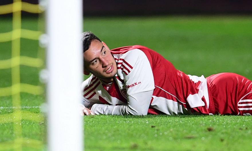 Μεγάλες φάσεις, δύο κόκκινες και όλα τα highlights του Άρης-Ολυμπιακός