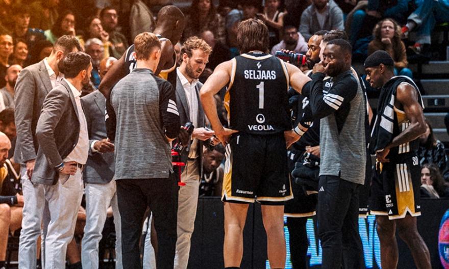 Ήττα-σοκ εντός έδρας για τη Βιλερμπάν λίγες μέρες πριν τον Ολυμπιακό