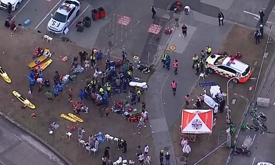 Σίδνεϊ: 16 νεκροί από την τρομοκρατική επίθεση στην παραλία Μπόνταϊ-Στους 40 οι τραυματίες