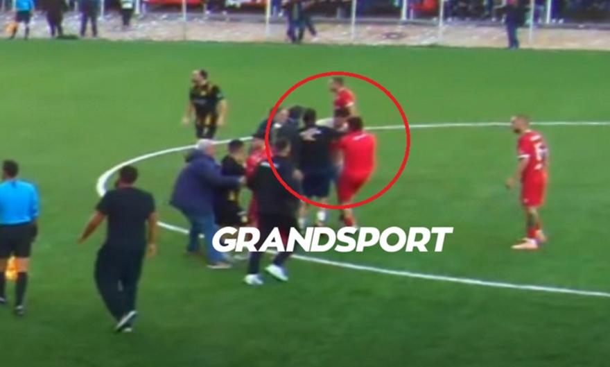 Σύρραξη στο Χερσόνησος-Εργοτέλης: Ο Ηλίας Κώτσιος κουτούλησε αντίπαλο