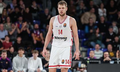 Βεζένκοφ: «Πρέπει να αλλάξουμε τα πάντα σε σχέση με τη Βαρκελώνη»