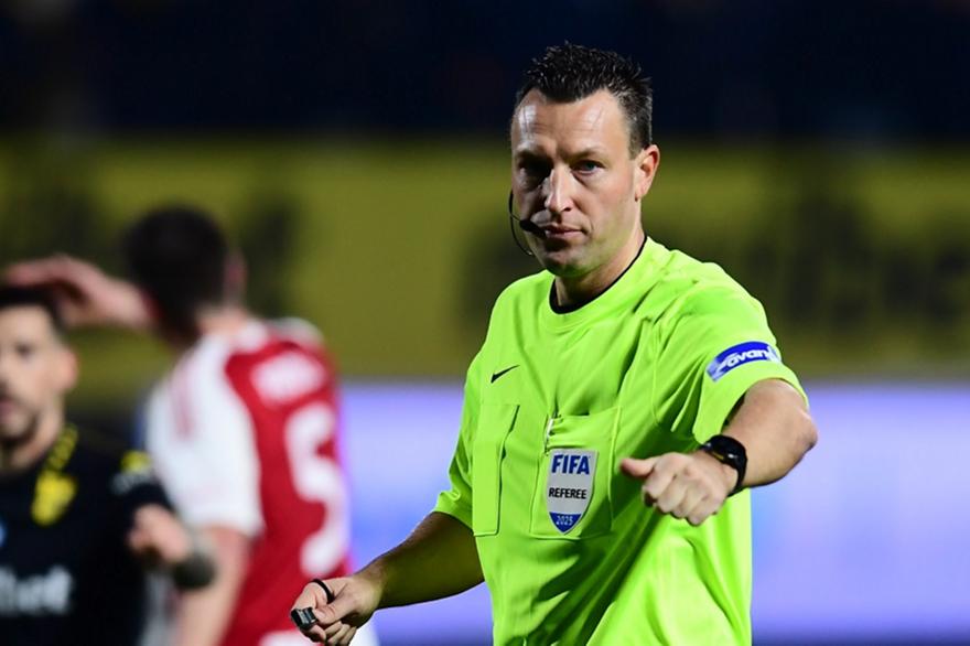 Νικολακόπουλος: «Ο διαιτητής στο Χαριλάου δεν έπαιζε υπέρ του Άρη, αλλά εις βάρος του Ολυμπιακού, και ο νοών νοείτω…»