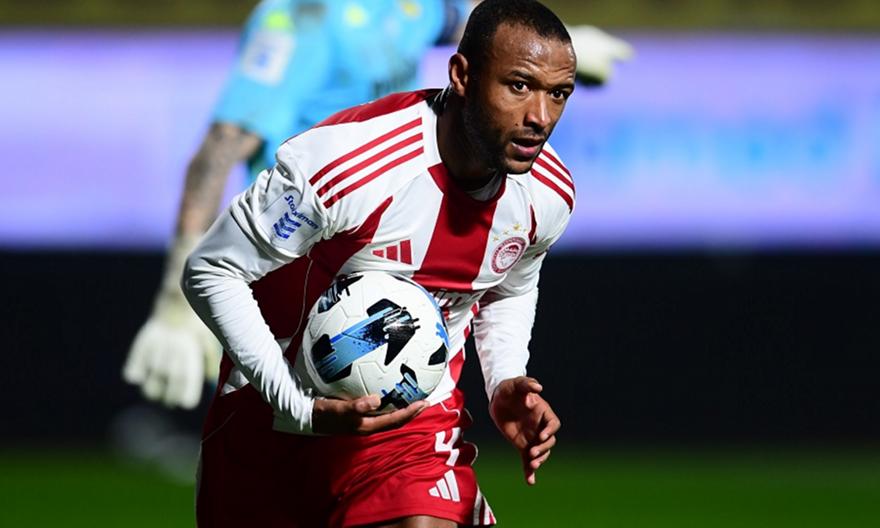 Τσανάκας: «Πιο κοντά στο να μείνει παρά να φύγει ο Ελ Κααμπί - Τα λάθη που κόστισαν κοντά στον Άρη»