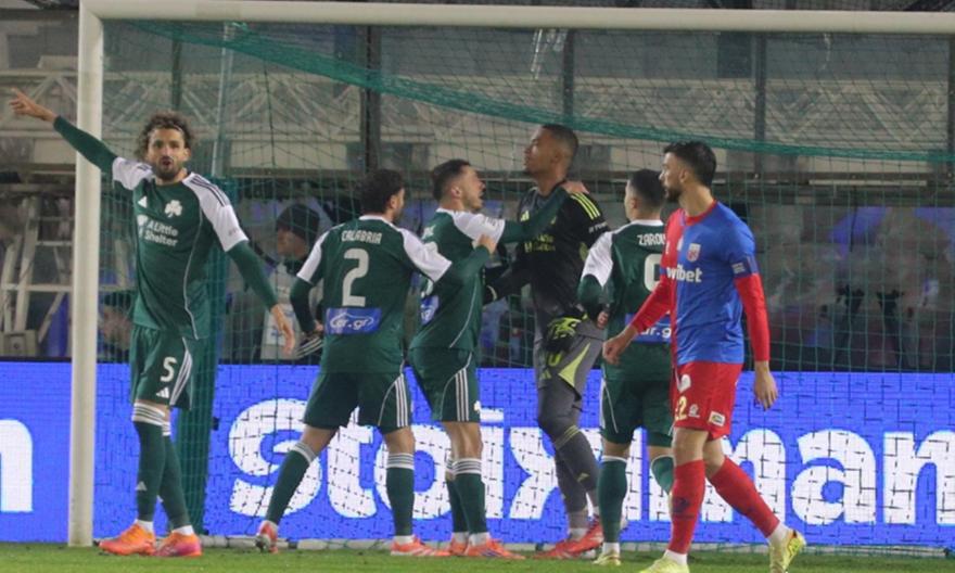 Οι πανηγυρισμοί στην απόκρουση του Λαφόν - Δείτε την παρακάμερα του Παναθηναϊκός-Βόλος