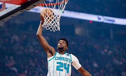 Πάγωσαν το Κλίβελαντ με ήρωα Μίλερ οι Χόρνετς - Σπάνια νίκη για Γουίζαρντς