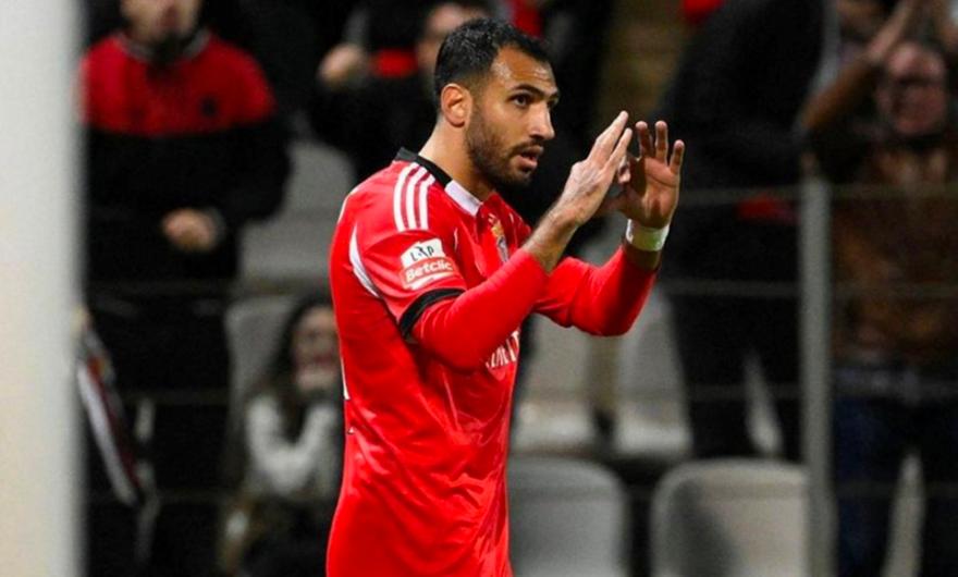 Απίστευτος Παυλίδης - Πιάνει το ρεκόρ του Εουσέμπιο στη Μπενφίκα που κρατά 60 χρόνια