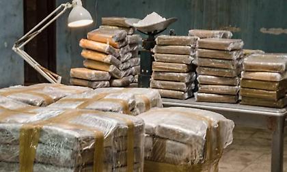 Πλοίο ελληνικών συμφερόντων πιάστηκε με μεγάλη ποσότητα κοκαΐνης