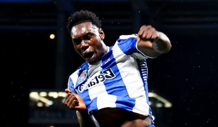 Πόρτο-Εστρέλα 