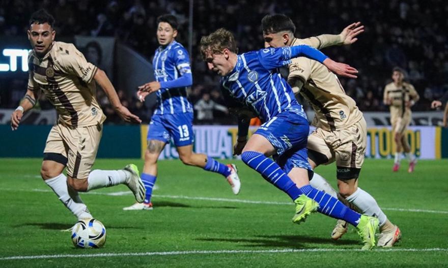 Στα ραντάρ της Ρίβερ ο Αντίνο - Έπεσε στα μισά η τιμή του εξτρέμ που απασχόλησε τον Ολυμπιακό!