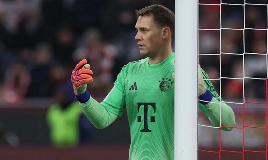 Μπάγερν: Θλάση ο Νόιερ