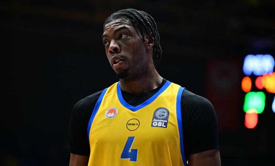 Πέιν: «Να βγάλουμε πολλή ενέργεια με τη Σάσαρι, ο κόσμος του Περιστερίου μάς δίνει ώθηση»