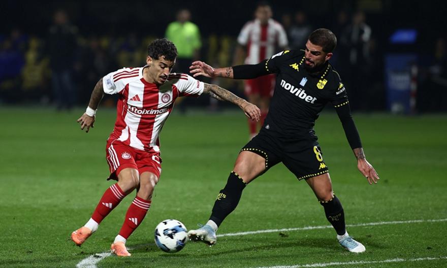 Λανουά: «Λανθασμένη παρέμβαση του Τζήλου στη φάση του Ντεσπόντοφ - Για κίτρινη το μαρκάρισμα του Μόντσου στον Τσικίνιο»!