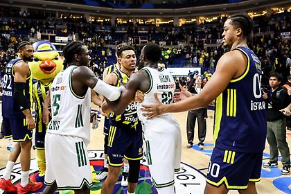 Πιάστηκαν στα χέρια Γκραντ και Μπόλντγουιν αμέσως μετά τη νίκη του Παναθηναϊκού στην Πόλη!