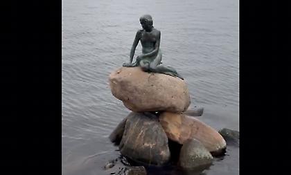 Οι Δανοί βγάζουν εκατομμύρια με μία γοργόνα!