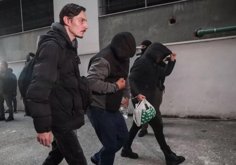 ΟΠΕΚΕΠΕ: Ελεύθερες με υψηλότατες εγγυήσεις οι συγγενείς του φερόμενου αρχηχού των επιδοτήσεων