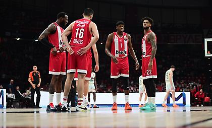 Ζέρβας: «Κορεσμένη ομάδα ο Ολυμπιακός – Η κακή άμυνα, η αστοχία και τα αδόκιμα σχήματα…»