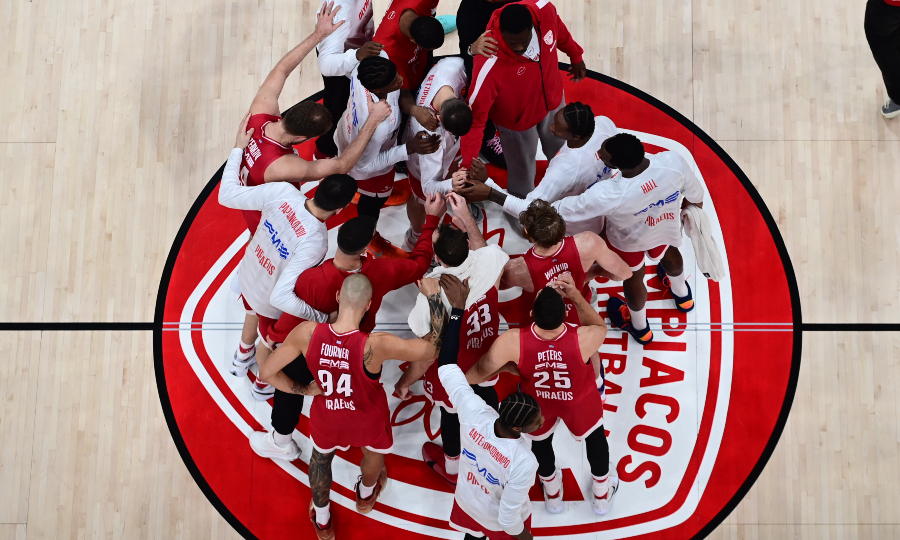 Ολυμπιακός: Τα μπλακ άουτ που έχουν γίνει κακή συνήθεια και η πίεση που μεγαλώνει