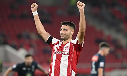 Απλοποίησε το έργο του Ολυμπιακού με το παρθενικό του τέρμα ο Καλογερόπουλος!