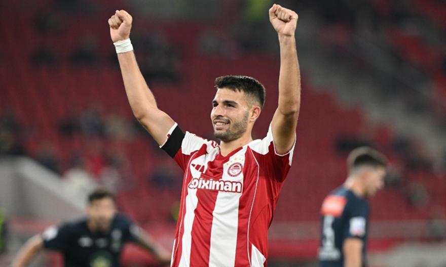 Απλοποίησε το έργο του Ολυμπιακού με το παρθενικό του τέρμα ο Καλογερόπουλος!