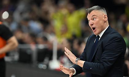 Αντέδρασε μετά την ήττα από τον Παναθηναϊκό φρενάροντας την Αρμάνι Μιλάνο η Φενέρμπαχτσε