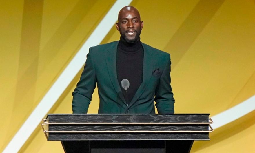 Η μεγάλη επανένωση: Ο Γκαρνέτ επιστρέφει από άλλο πόστο στους Τίμπεργουλβς - Θα αποσυρθεί και η φανέλα του!