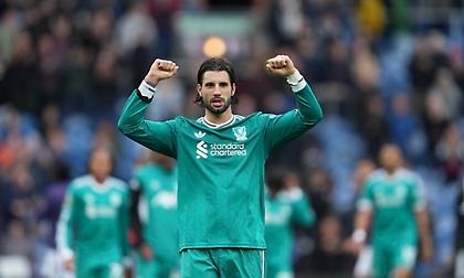 Ανακούφιση στη Λίβερπουλ με Σομποζλάι, ελπίδες να προλάβει και το παιχνίδι με την Τότεναμ