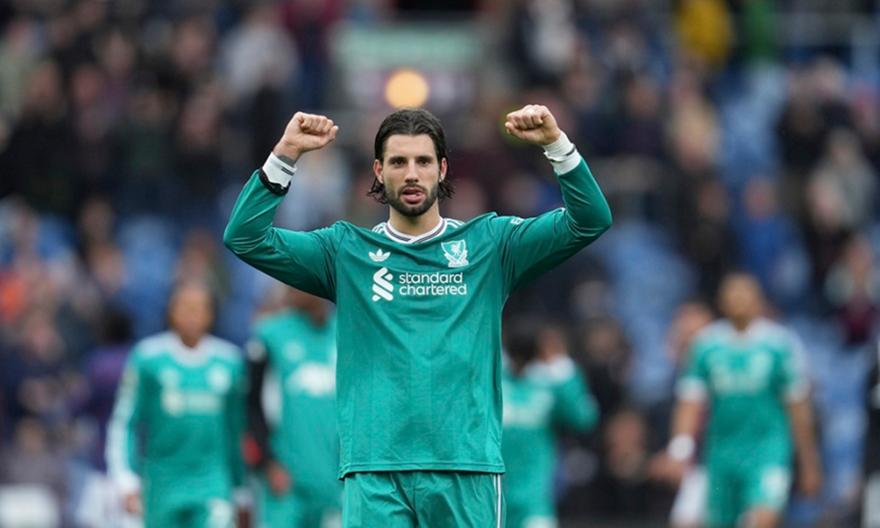 Ανακούφιση στη Λίβερπουλ με Σομποζλάι, ελπίδες να προλάβει και το παιχνίδι με την Τότεναμ