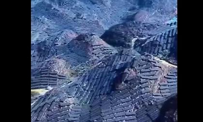 Ολόκληρα βουνά καλυμμένα με φωτοβολταϊκά στην Κίνα – Εντυπωσιακό βίντεο