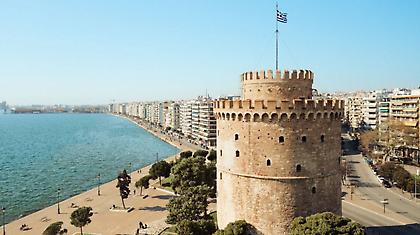 Ο Οδηγός Michelin πάει σε Θεσσαλονίκη και Σαντορίνη