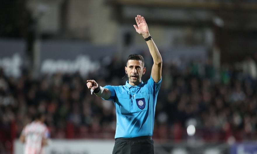 Στους υποψήφιους διαιτητές για το Μουντιάλ ο Ευαγγέλου