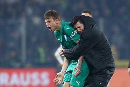 Ανατριχιαστική στιγμή: Ο κίπερ της Κραϊόβα ξεσπά με λυγμούς για τον αποκλεισμό στο φινάλε