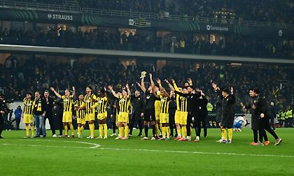 Η ανάρτηση της ΚΑΕ ΑΕΚ για τη μεγάλη νίκη επί της Κραϊόβα: «Ανατροπή αδιανόητη, μάγκικη, ΑΕΚτζήδικη!»