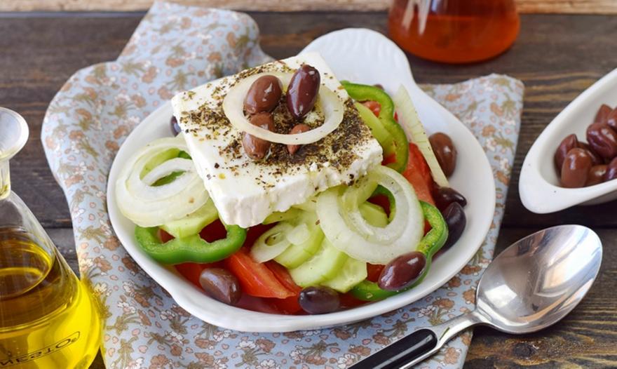 «Ντου» στην ποσότητα της χωριάτικης!