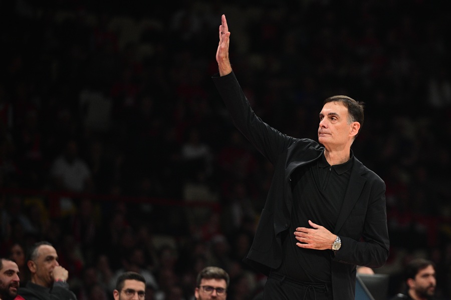 Το αβάσταχτο φορτίο του Ολυμπιακού και οι παράγοντες της μεταμόρφωσης του Παναθηναϊκού