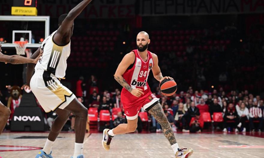 Φουρνιέ: «Όταν παίζεις σκ@@ά, δέχεσαι κριτική - Σε καλή φυσική κατάσταση ο Μόρις»