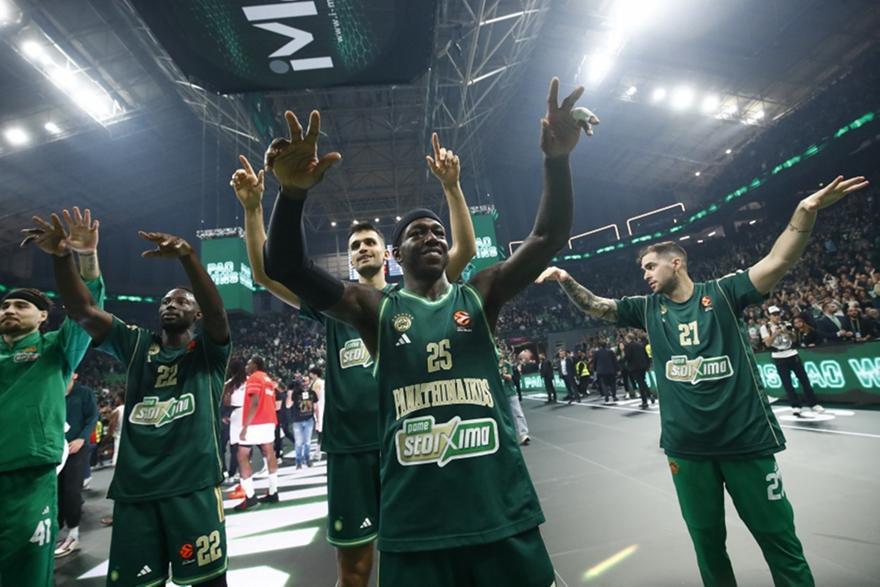 Πετρίδης: «Ο Παναθηναϊκός έδειξε μέρος των πραγματικών του δυνατοτήτων με Φενέρ και Χάποελ-Κλειδί η άμυνα»