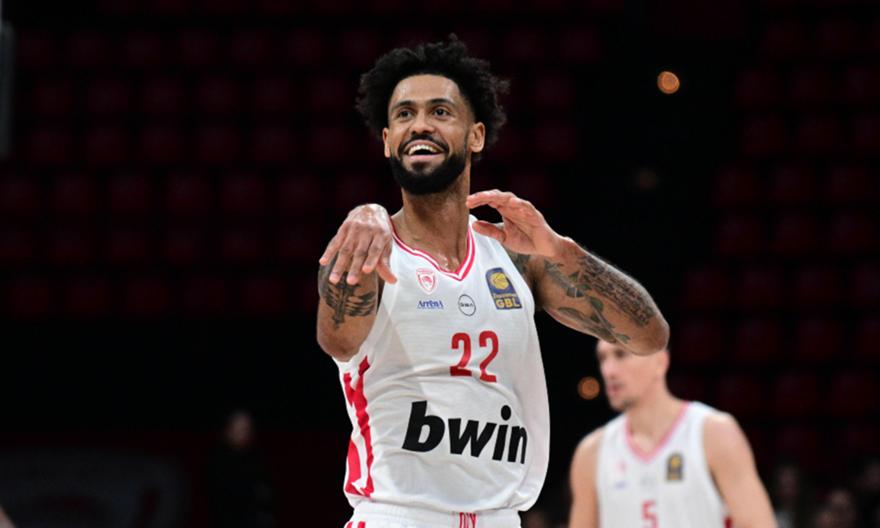 Ξεμπέρδεψε με τον μαχητικό Κολοσσό με ανεπανάληπτο σόου Ντόρσεϊ και θετικό ντεμπούτο Μόρις ο Ολυμπιακός!