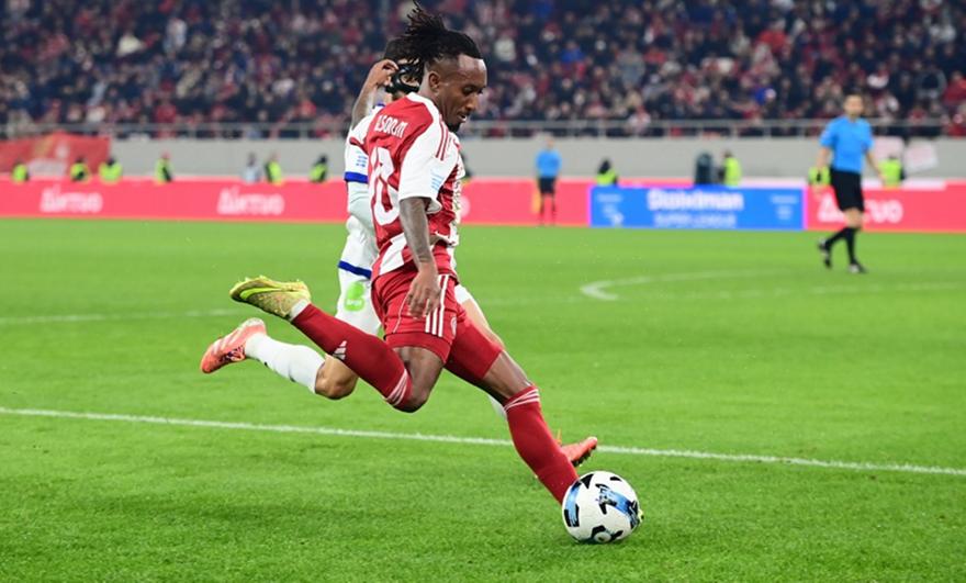 Τσανάκας: «Ο Ολυμπιακός έχει εξάρτηση από συγκεκριμένους παίκτες»