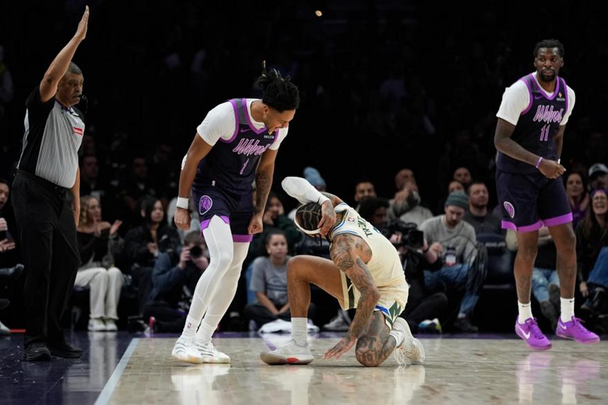 Νέα ήττα από τους Τίμπεργουλβς και προβληματισμός για τους Μπακς