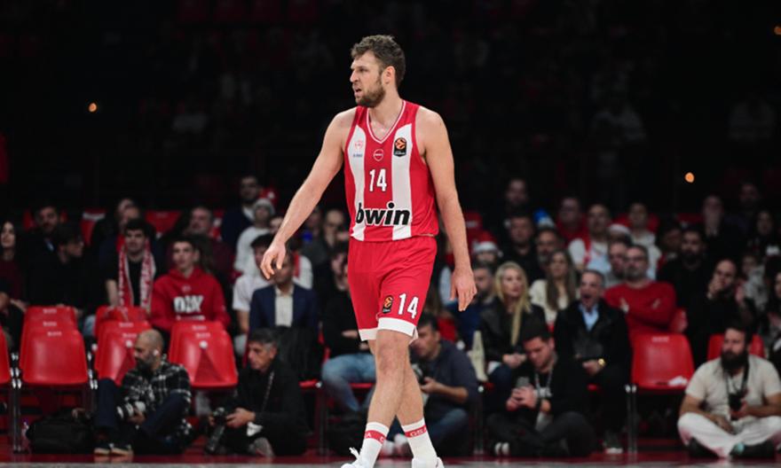 Ολυμπιακός: Έτοιμος για το παιχνίδι με τη Βίρτους Μπολόνια ο Βεζένκοφ