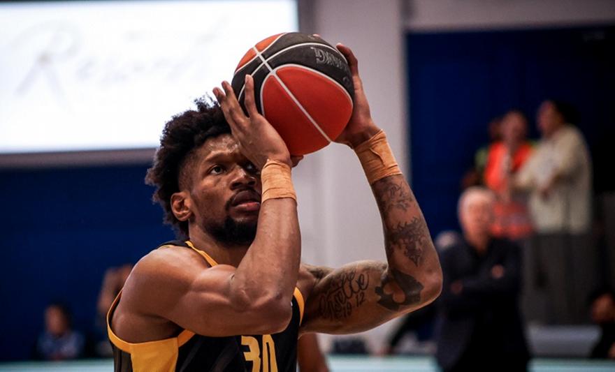 Στην… ουρά για τον Κρις Σίλβα της ΑΕΚ και η Ζαλγκίρις