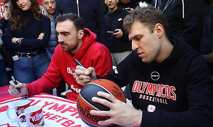 Βεζένκοφ: «Το πιο δύσκολο κομμάτι το να έχεις μακριά την οικογένειά σου τα Χριστούγεννα»