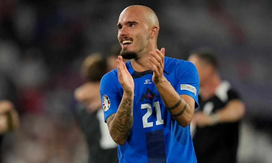 Τσορμπατζόγλου: «Καίγεται για στόπερ ο ΠΑΟΚ»