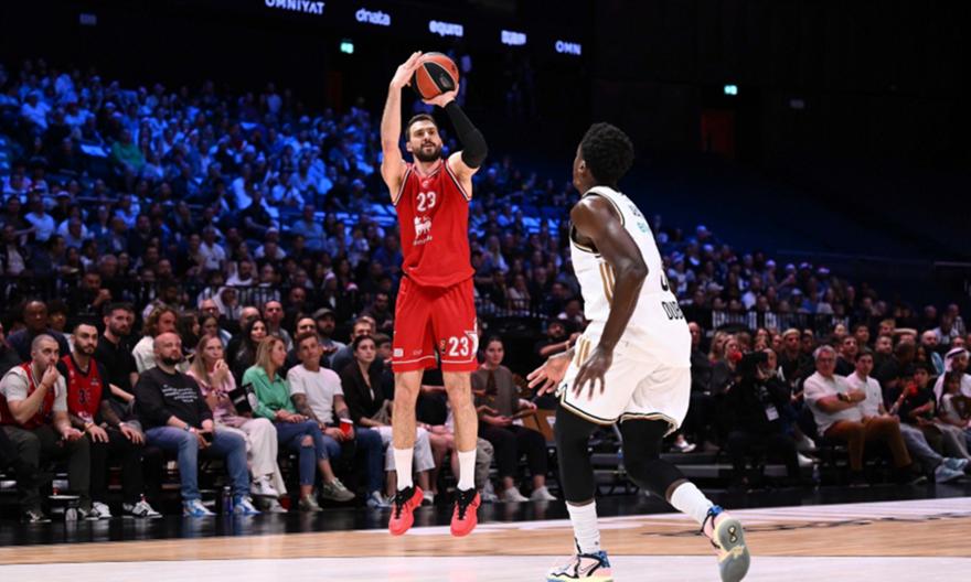 Επιθετικό ρεσιτάλ με  και εντυπωσιακές φάσεις στο πρώτο ημίχρονο του Dubai BC-Αρμάνι Μιλάνο!