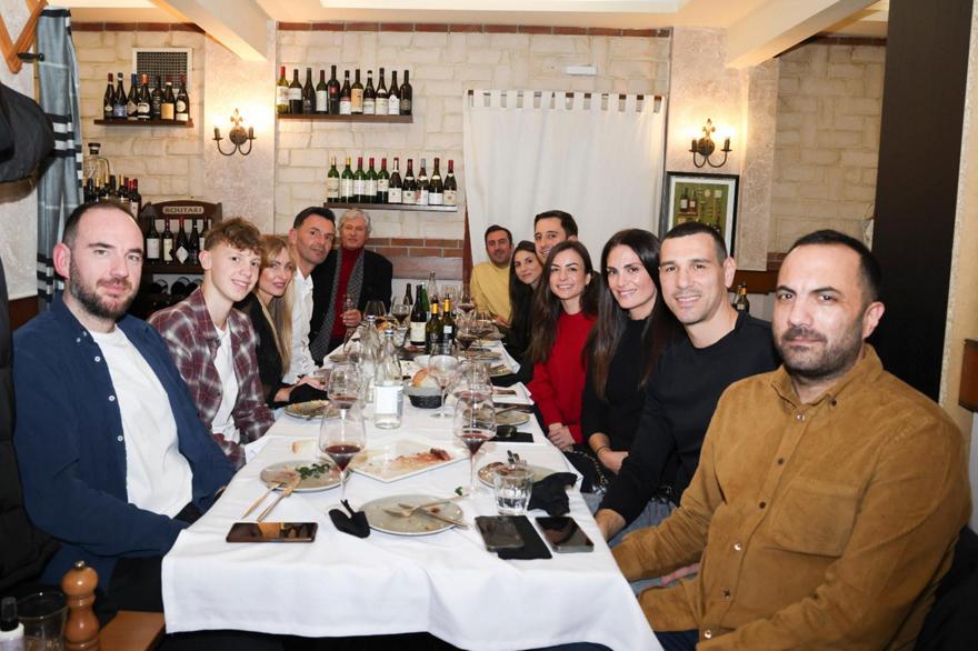 Το Χριστουγεννιάτικο γεύμα της ΚΑΕ Άρης (photos)