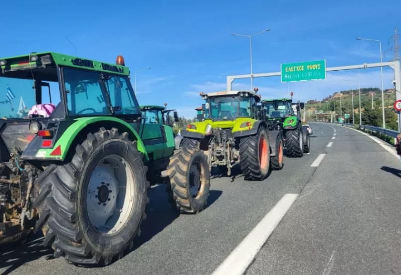 Κλειστό το αγροτικό μπλόκο της Περιμετρικής στην Πάτρα - Mέσα από το κέντρο η κίνηση προς Κυλλήνη